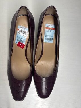 Louis Raphael Burgundy Croc-Embossed Flats